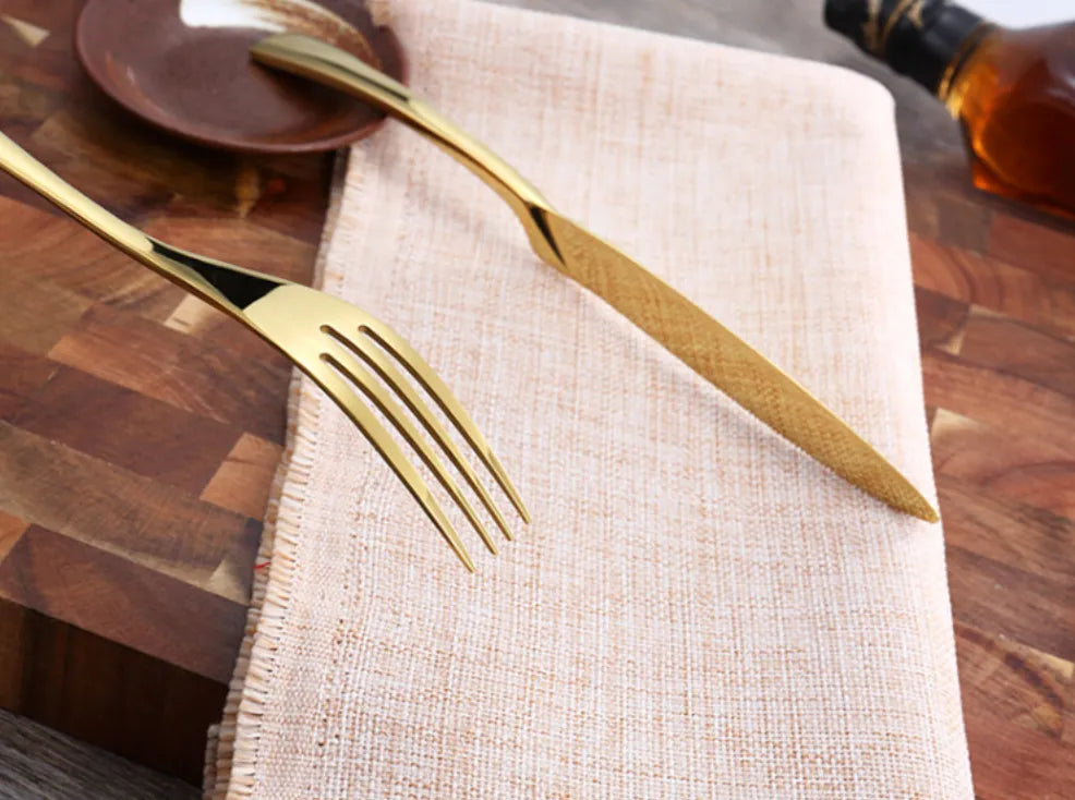 A Monarch evőeszközkészlet