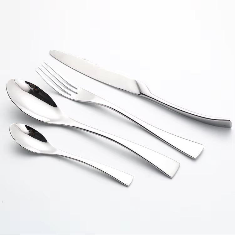 A Monarch evőeszközkészlet