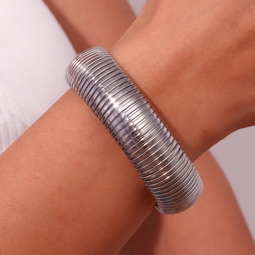 The Geneva Bracelet